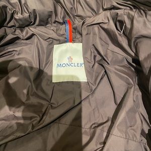 Moncler Girls Down Jacket/Coat